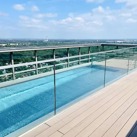 Sunrise Above Sky With Rooftop Pool Vienna Exterior photo